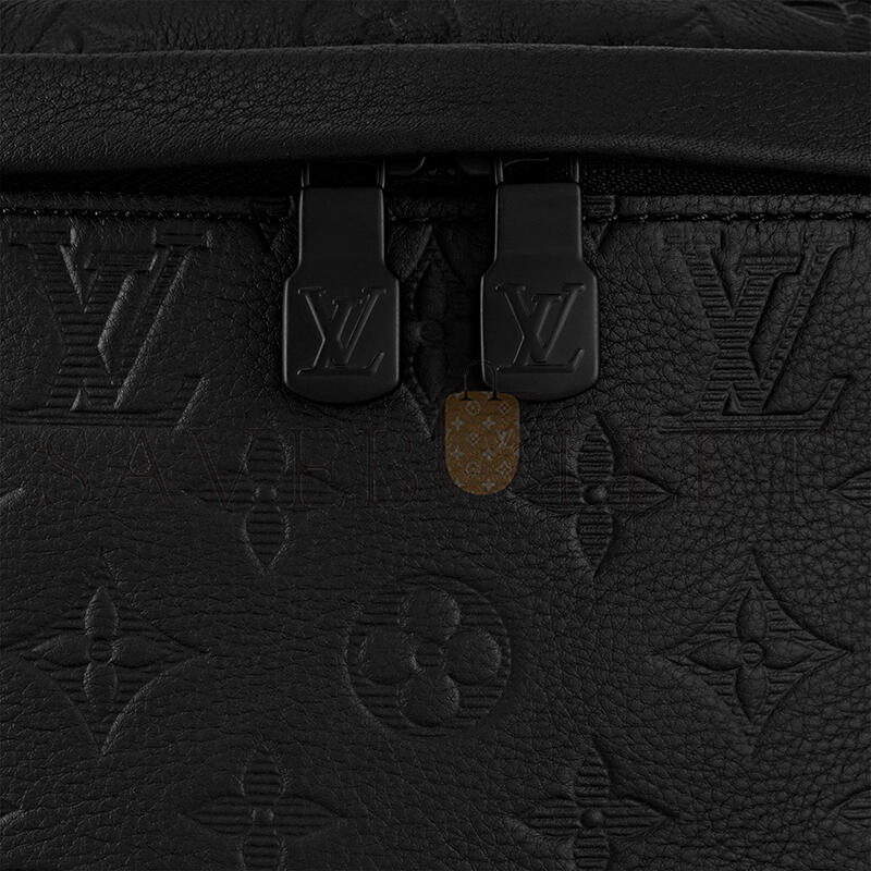 LOUIS VUITTON DISCOVERY PM BUMBAG M46036 (44*15*9cm)